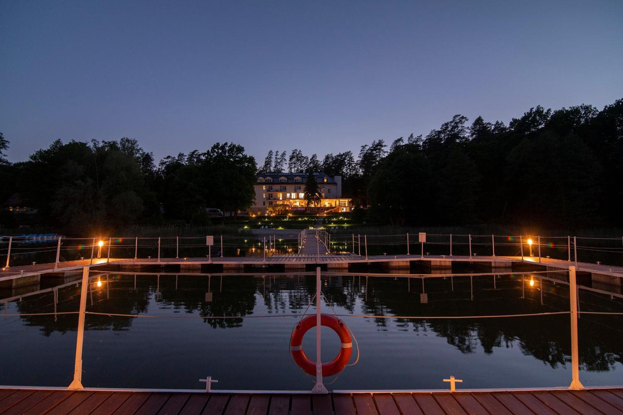 Готель Osrodek Gawra Нідзіца Екстер'єр фото